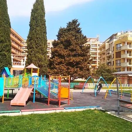 Private Studio, South Beaсh, Nessebar, Larisa 아파트 *