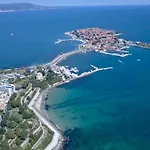 Private Studio, South Beaсh, Nessebar, Larisa Апартамент *