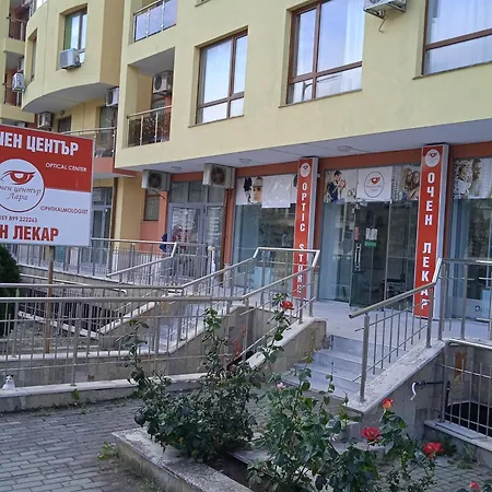 Private Studio, South Beaсh, Nessebar, Larisa Apartman *