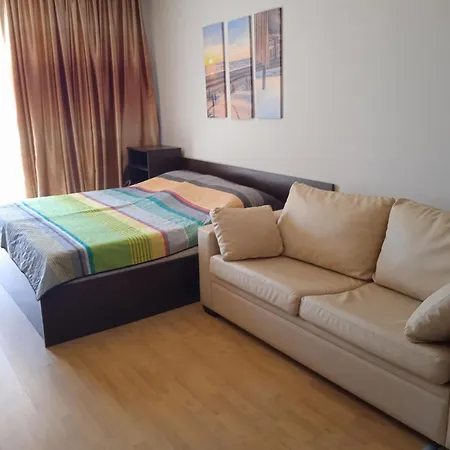 Private Studio, South Beaсh, Nessebar, Larisa 아파트