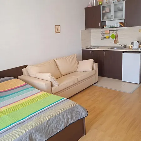 Apartman Private Studio, South Beaсh, Nessebar, Larisa